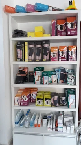Prateleira de produtos ortopédicos da Laramed